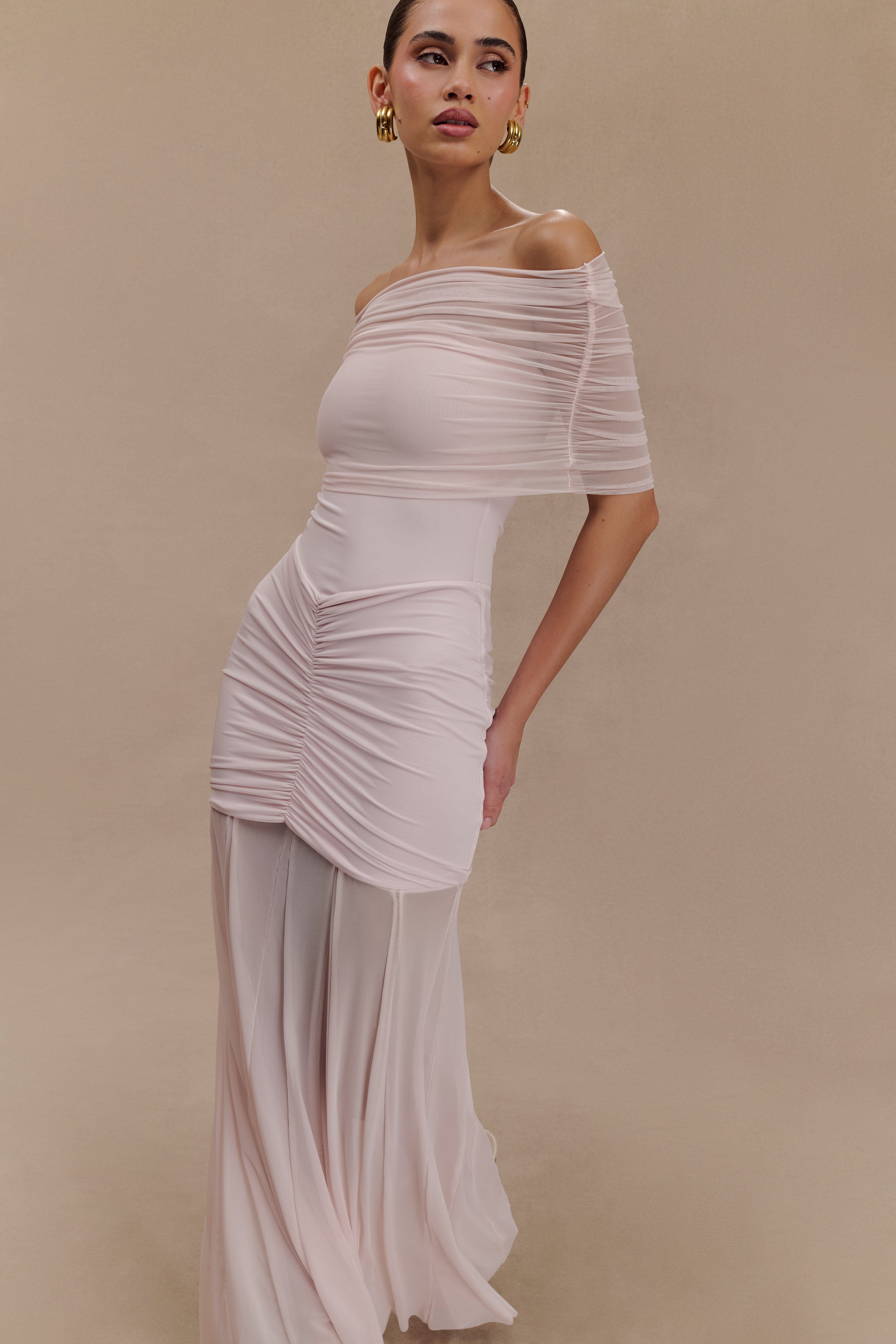 Laurinda - Off shoulder dress