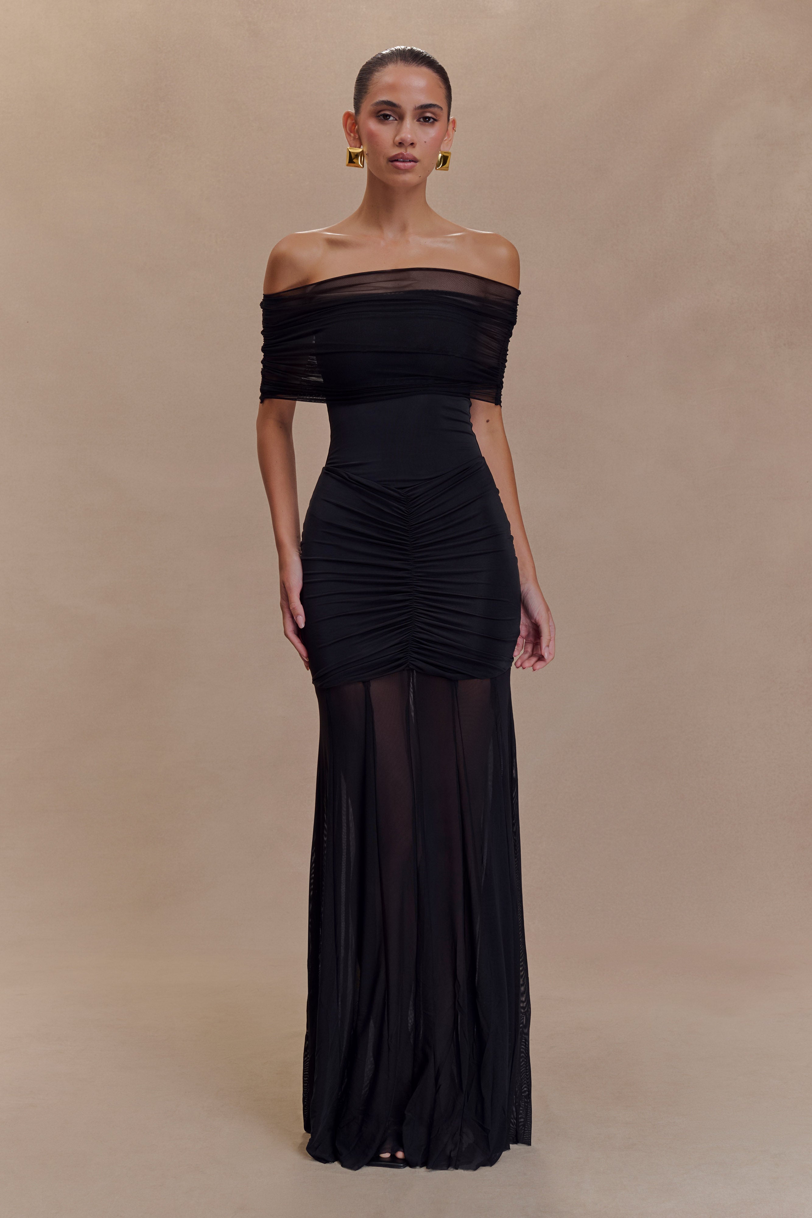 Laurinda - Off shoulder dress