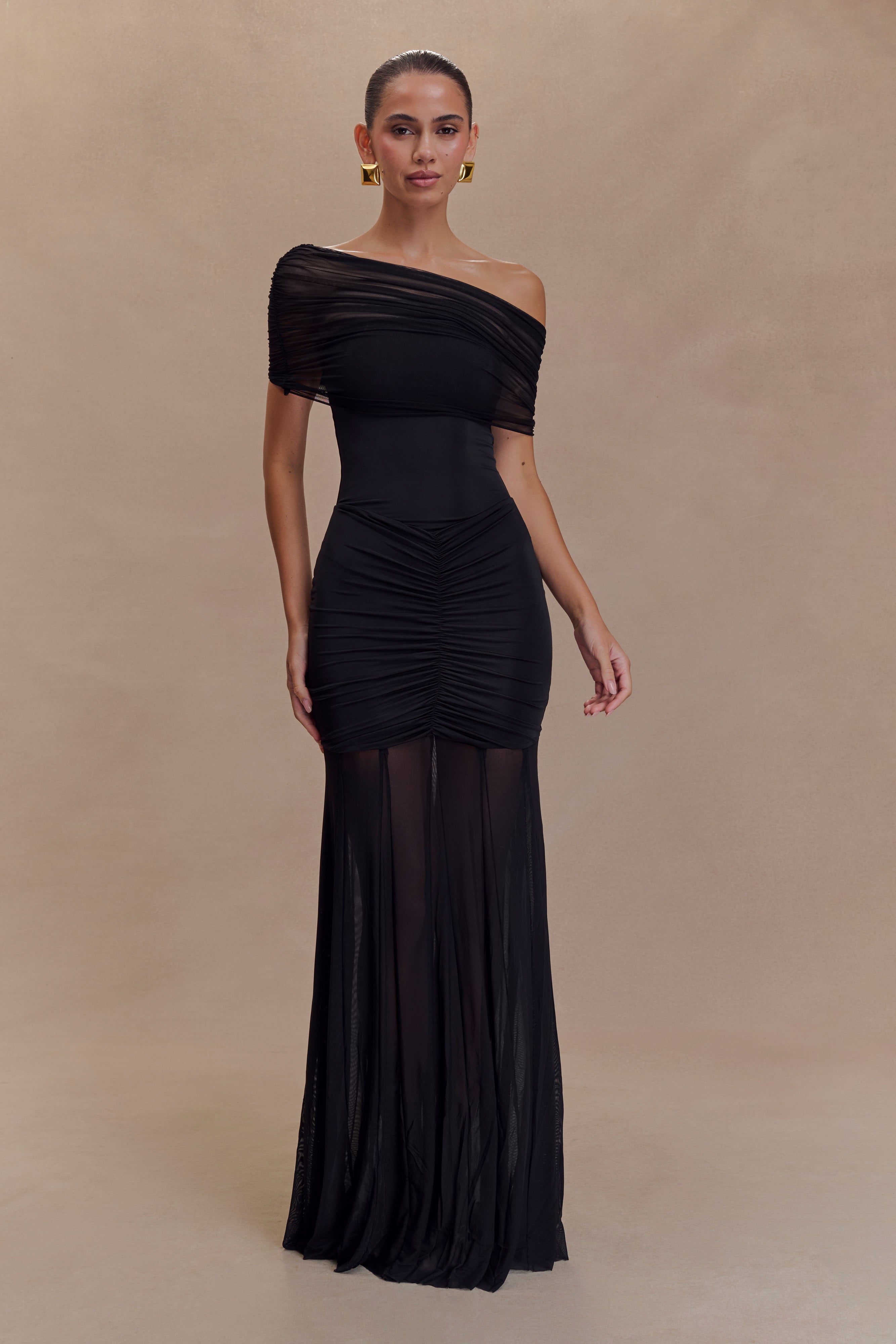 Laurinda - Off shoulder dress