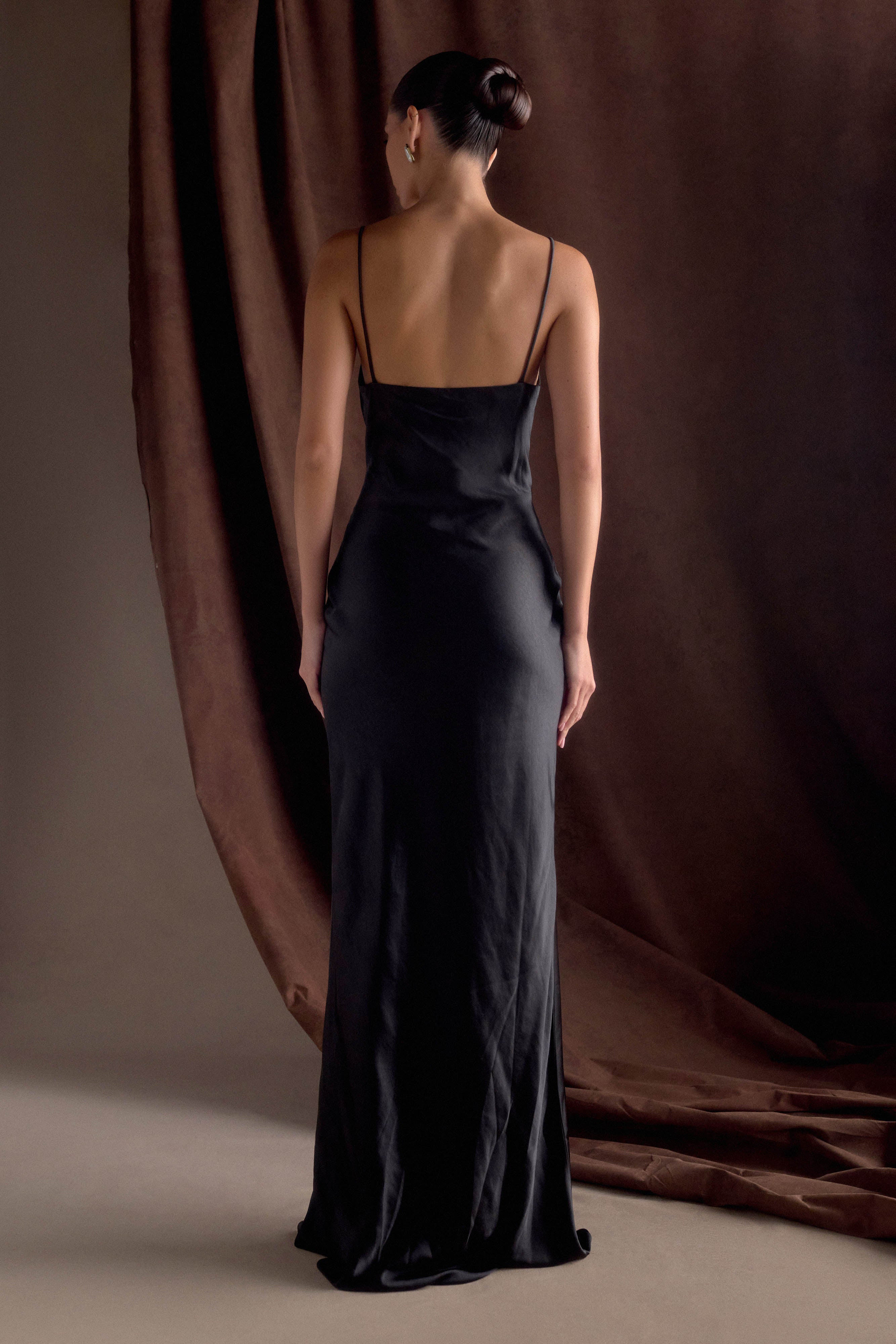 Lilly - Satin maxi dress